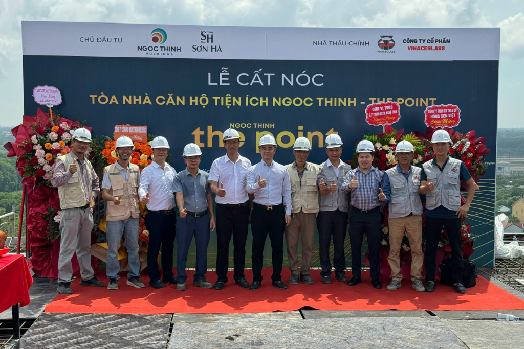 CHUNG CƯ THE POINT CHÍNH THỨC CẤT NÓC VƯỢT TIẾN ĐỘ