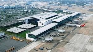 Tìm kiếm việc làm trong ngành hàng không ở đâu?