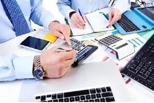 Học kế toán doanh nghiệp là học gì? Cơ hội việc làm như thế nào?