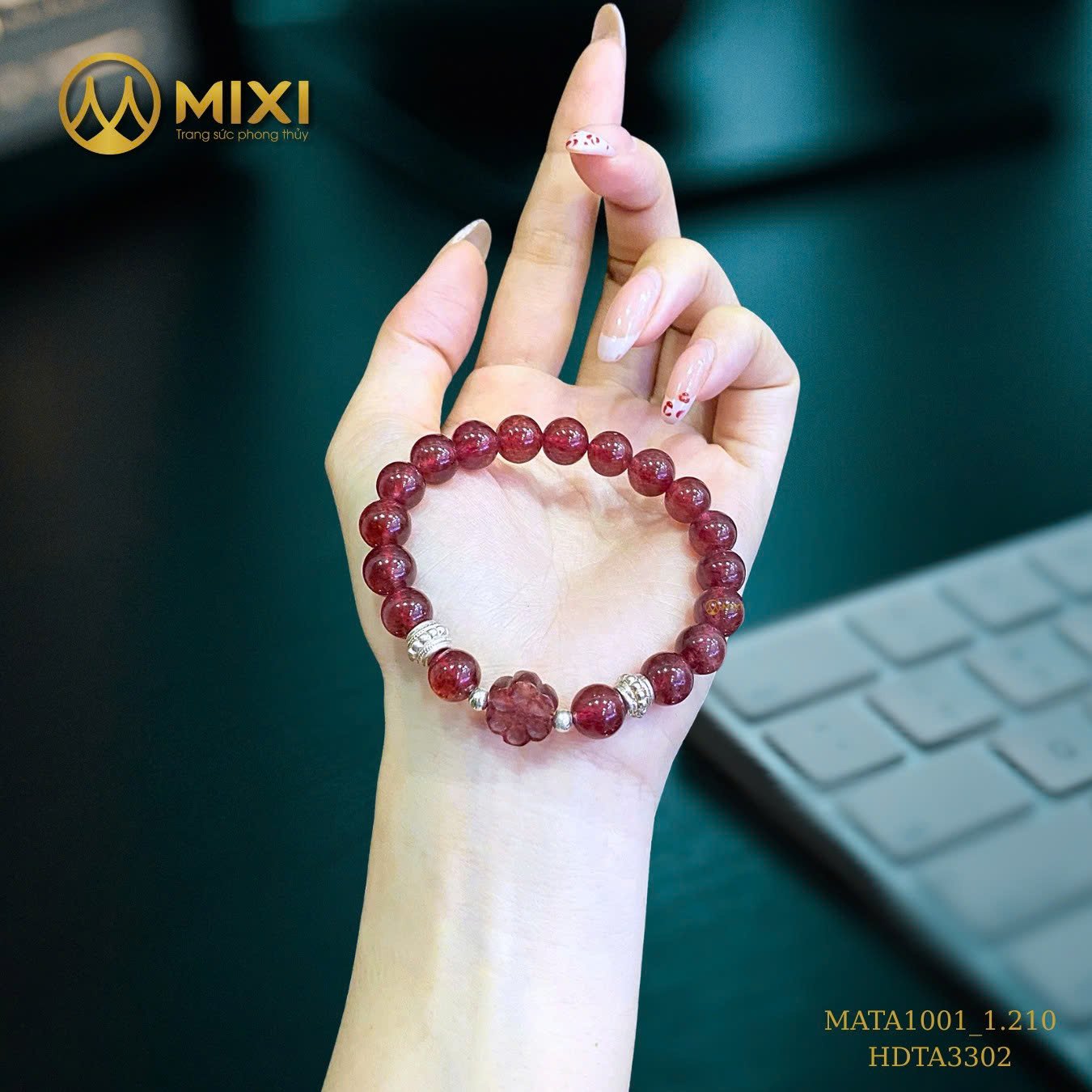 VÒNG TAY MIX MẶT ĐÁ HOA MAI THẠCH ANH DÂU TÂY HỒNG – LAN TỎA NĂNG LƯỢNG YÊU THƯƠNG, THU HÚT MAY MẮN