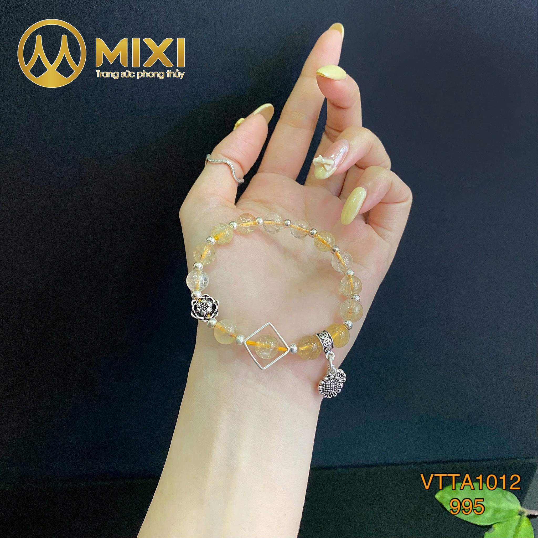 ✨ Tinh tế trên từng chi tiết – Vẻ đẹp vượt thời gian cùng 𝐕𝐨̀𝐧𝐠 𝐓𝐚𝐲 𝐓𝐡𝐚̣𝐜𝐡 𝐀𝐧𝐡 𝐕𝐚̀𝐧𝐠 𝐌𝐢𝐱 𝐂𝐡𝐚𝐫𝐦 𝐁𝐚̣𝐜!!!