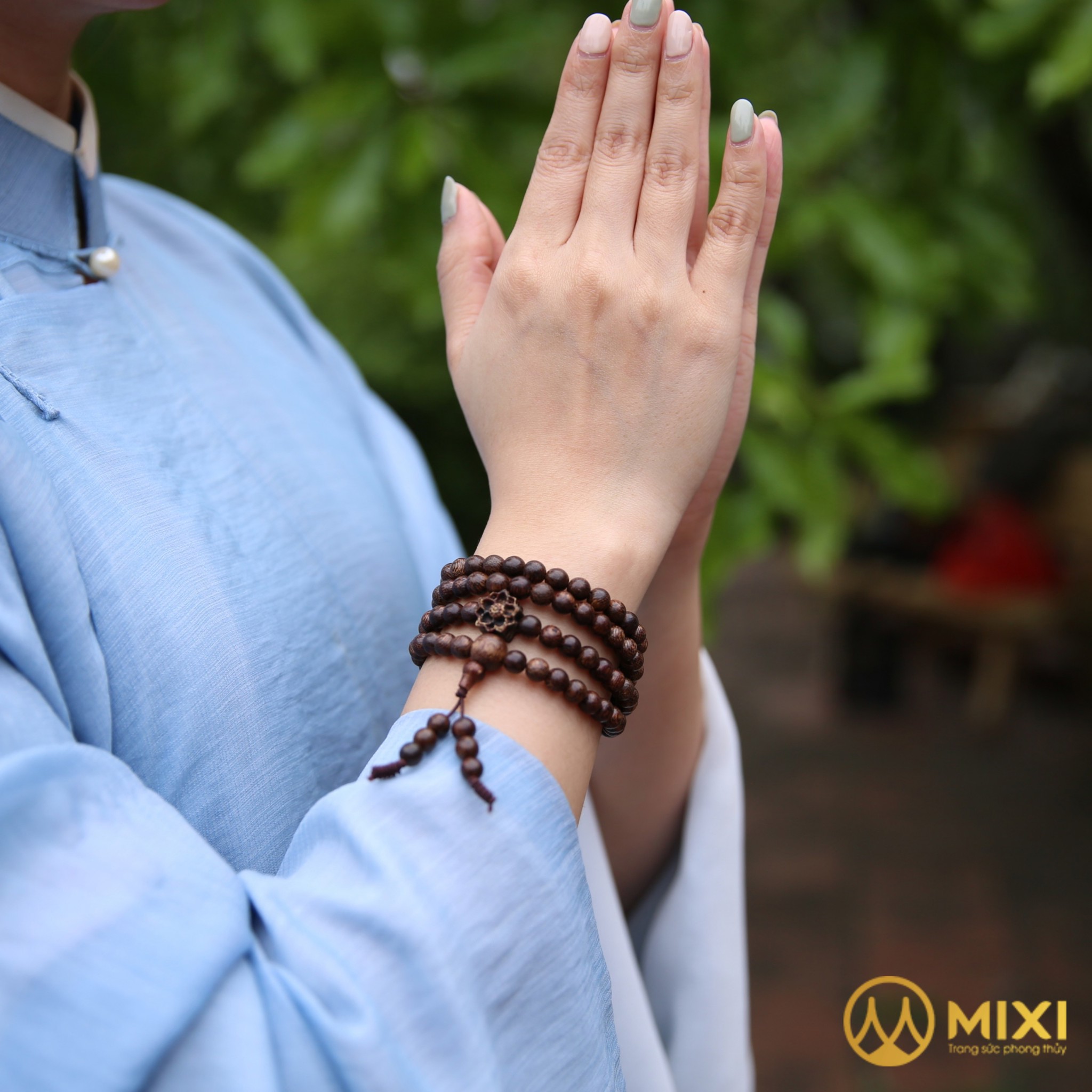 VÒNG TAY 108 HẠT TRẦM HƯƠNG MIX HOA SEN – HƯƠNG THIỀN AN NHIÊN, TÂM BÌNH KHÍ VƯỢNG
