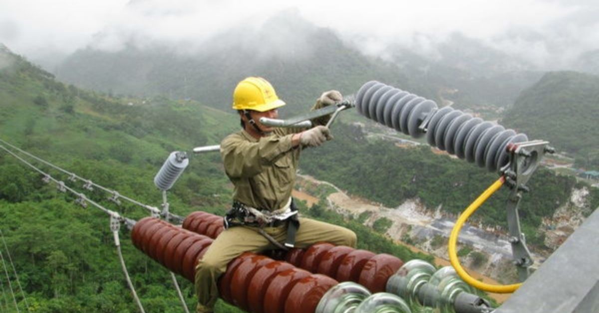 thietbidienvinhquang.com - Chống sét van là gì?
