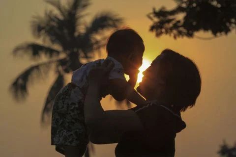 LÀM CON ĐỪNG LÀM 5 ĐIỀU NÀY