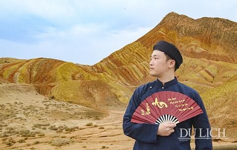 Bộ ảnh gây sốt của chàng trai 9X Hà Nội trên “Con đường tơ lụa”