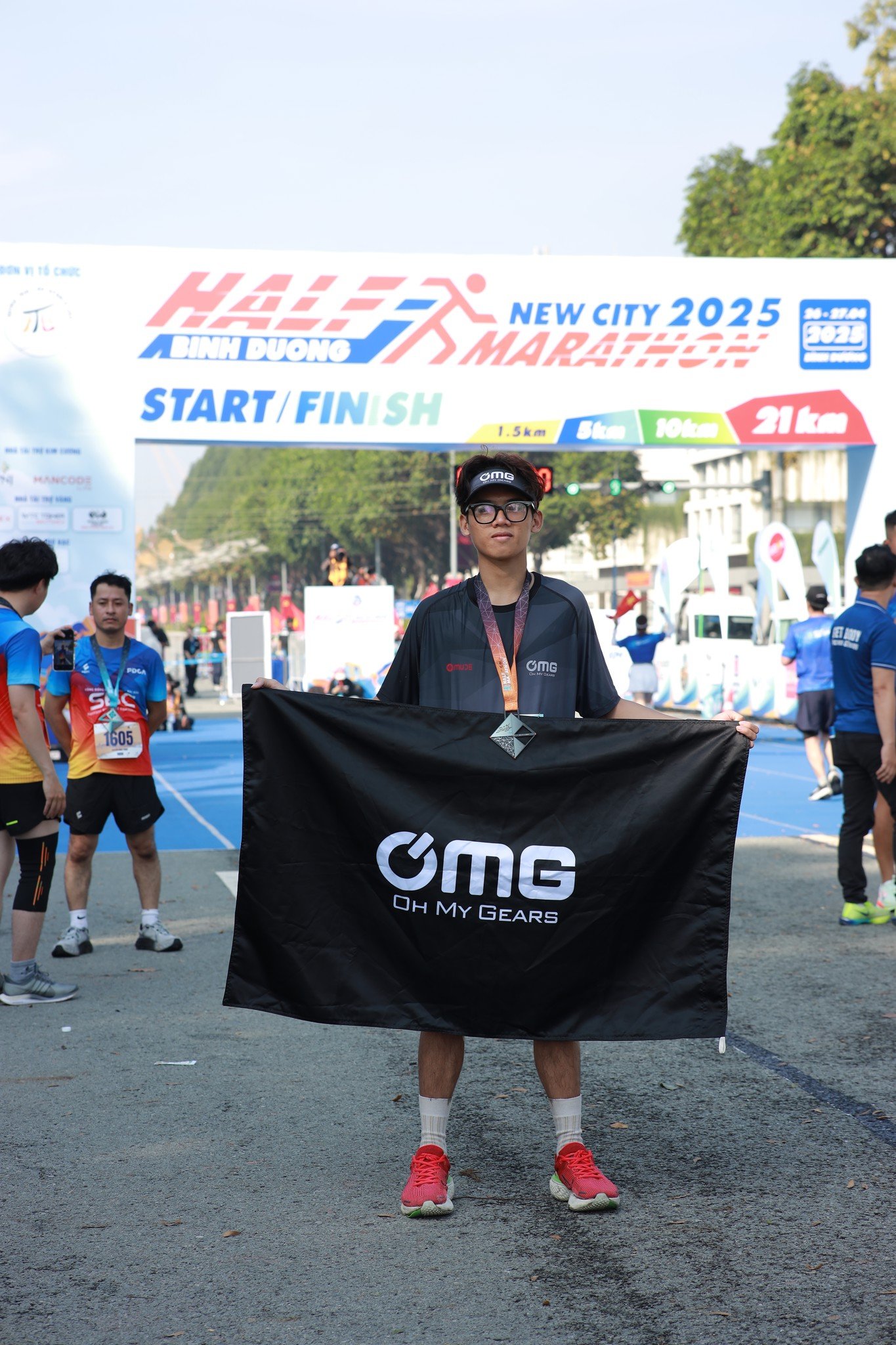 TRẢI NGHIỆM “ĐÁNG GIÁ” NÀO TẠI BÌNH DƯƠNG NEW CITY HALF MARATHON 2025