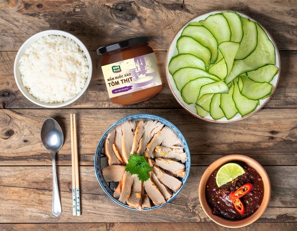 Mắm ruốc – vị mặn mòi của biển cả và tuổi thơ