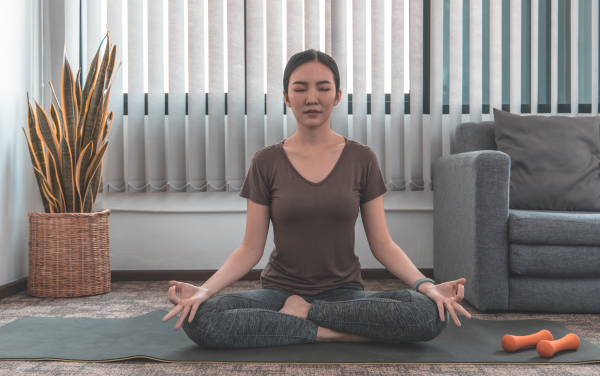 Một số động tác yoga có tác dụng giảm đau lưng khi đến kỳ kinh hiệu quả