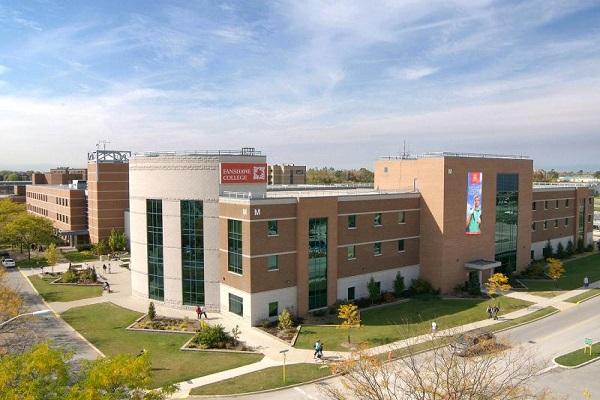 Fashion Design tại Fanshawe College Canada - Thỏa sức cho gen Z sáng tạo