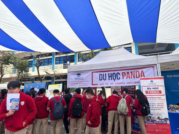 SỰ KIỆN HƯỚNG NGHIỆP CỦA PANDA TẠI TRƯỜNG THPT HỮU NGHỊ QUỐC TẾ