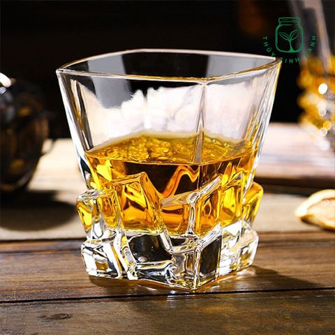 Uống Rượu Whisky Nên Ăn Với Gì?