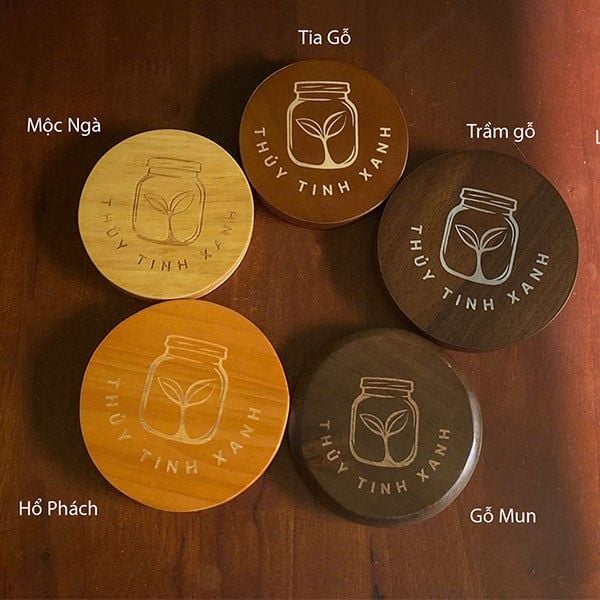 Hỗ trợ khắc miễn phí trên nắp gỗ theo yêu cầu