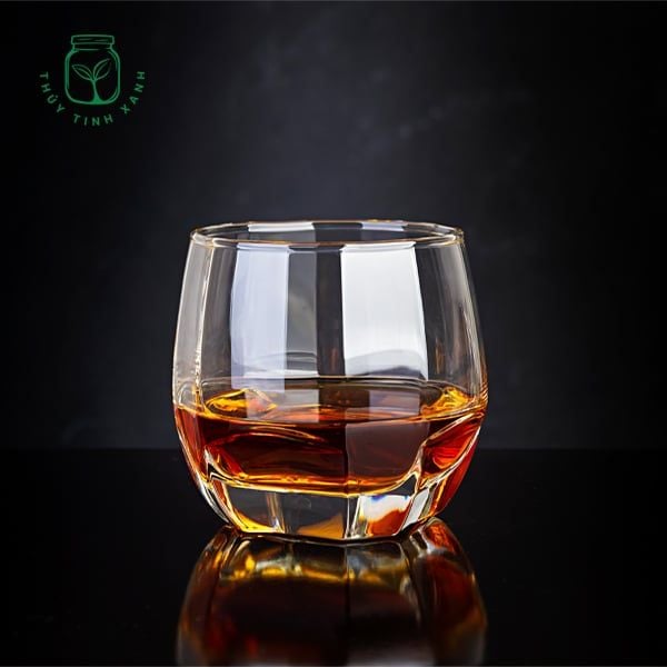 Ly Whiskey Round Tumbler