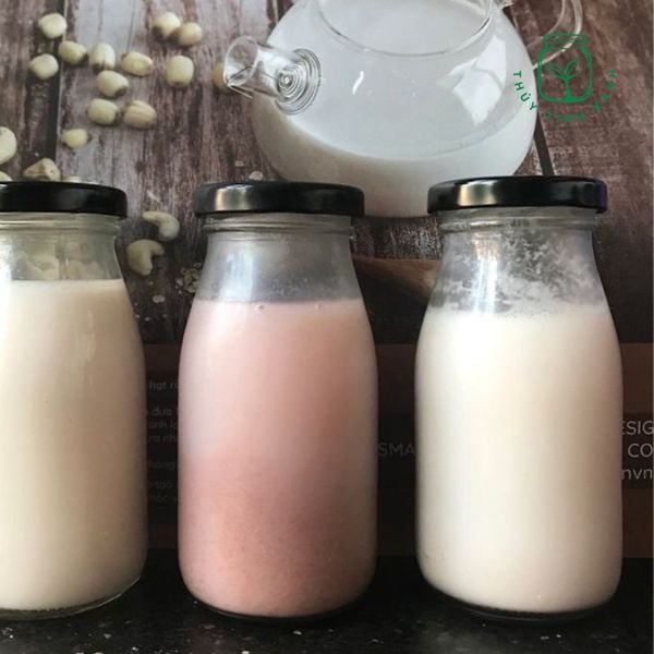 Chai thủy tinh tròn sữa 200ml