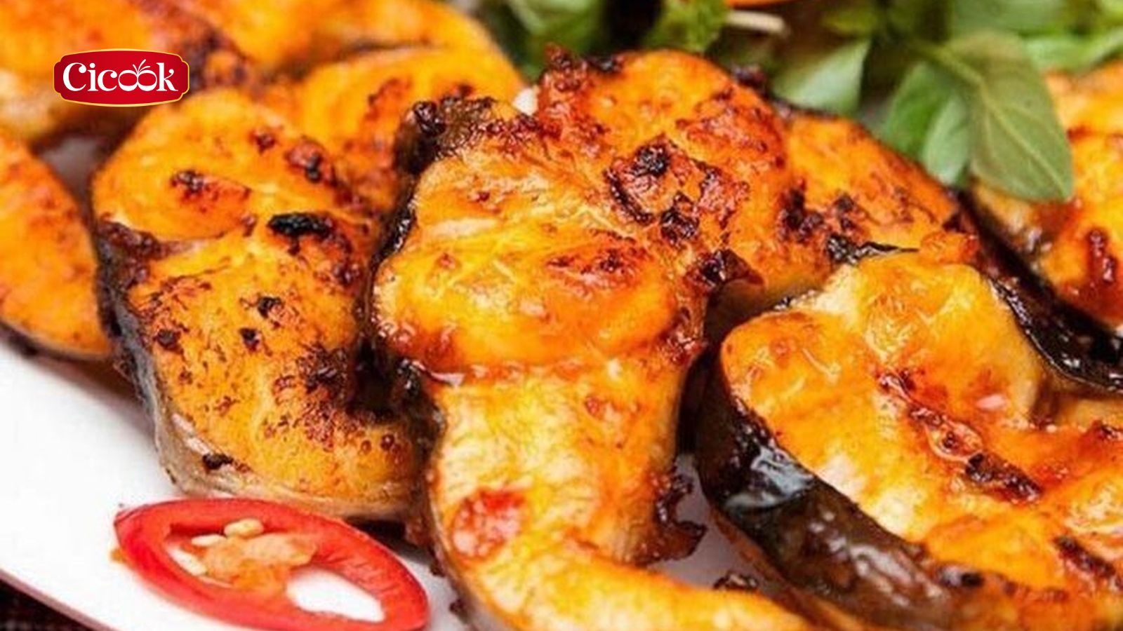 033 - CÁ BỚP XỐT CHUA CAY