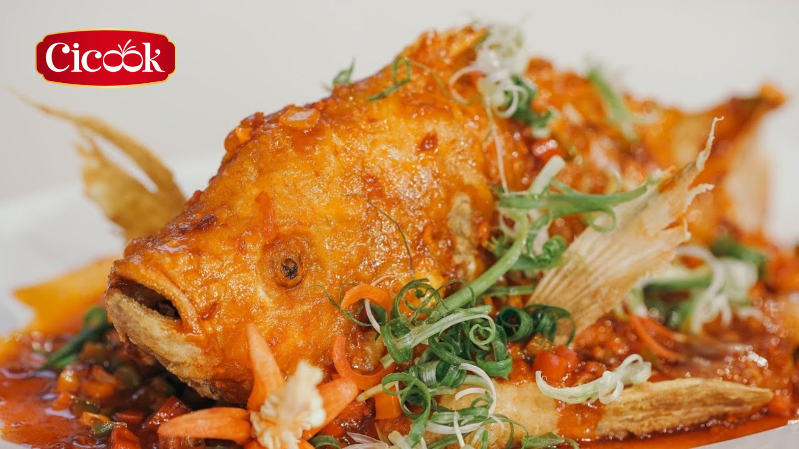 017 - CÁ DIÊU HỒNG XỐT CHUA CAY