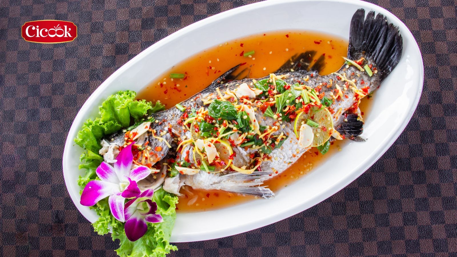 Cách làm cá hấp sốt chua cay đúng chuẩn vị 3 miền