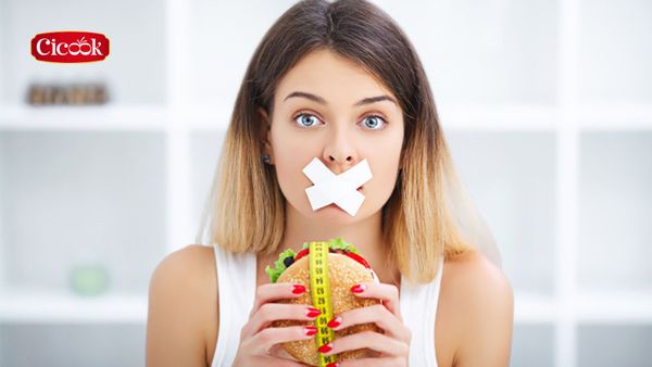 Cắt tinh bột có tốt không? Lợi và hại bạn cần biết để giảm cân an toàn