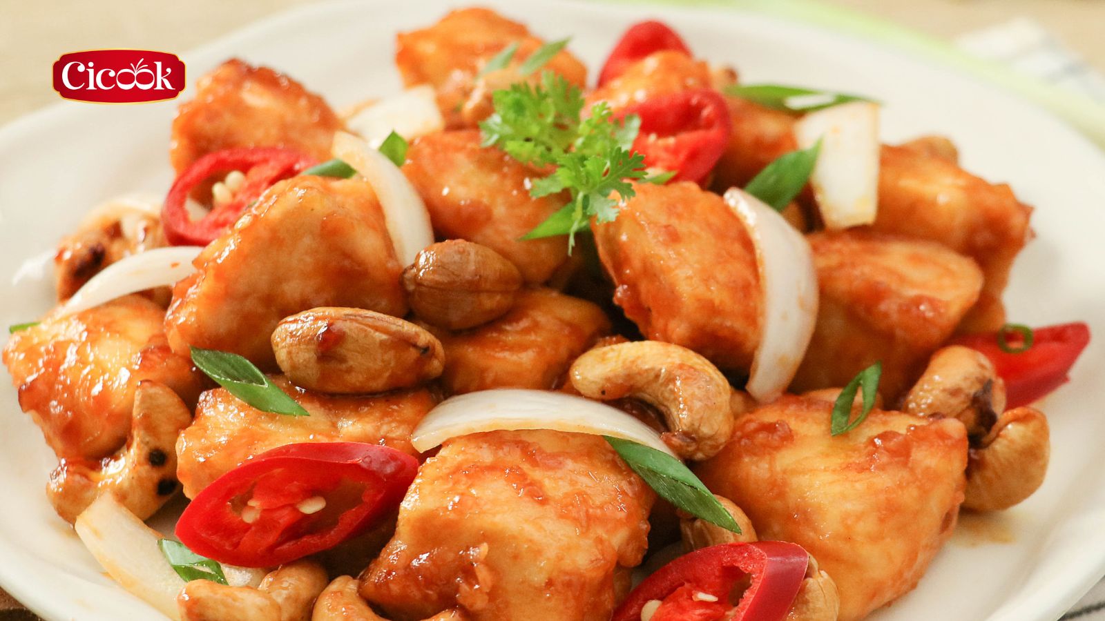 028 - GÀ XÀO - XỐT CHUA CAY