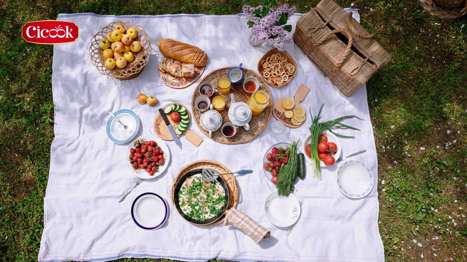 Mùa hè ăn gì tốt cho sức khỏe? Bí quyết vàng từ chuyên gia dinh dưỡng.