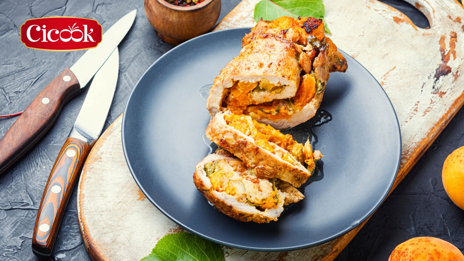 Bánh mì nướng nhồi thịt