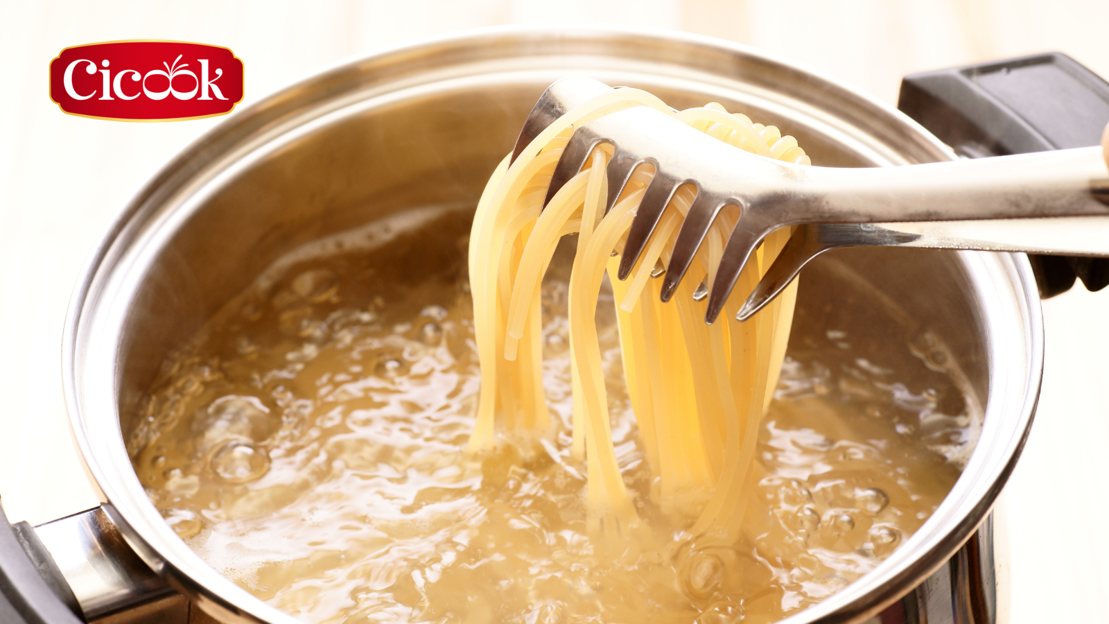 Luộc mỳ ý chín vừa tới