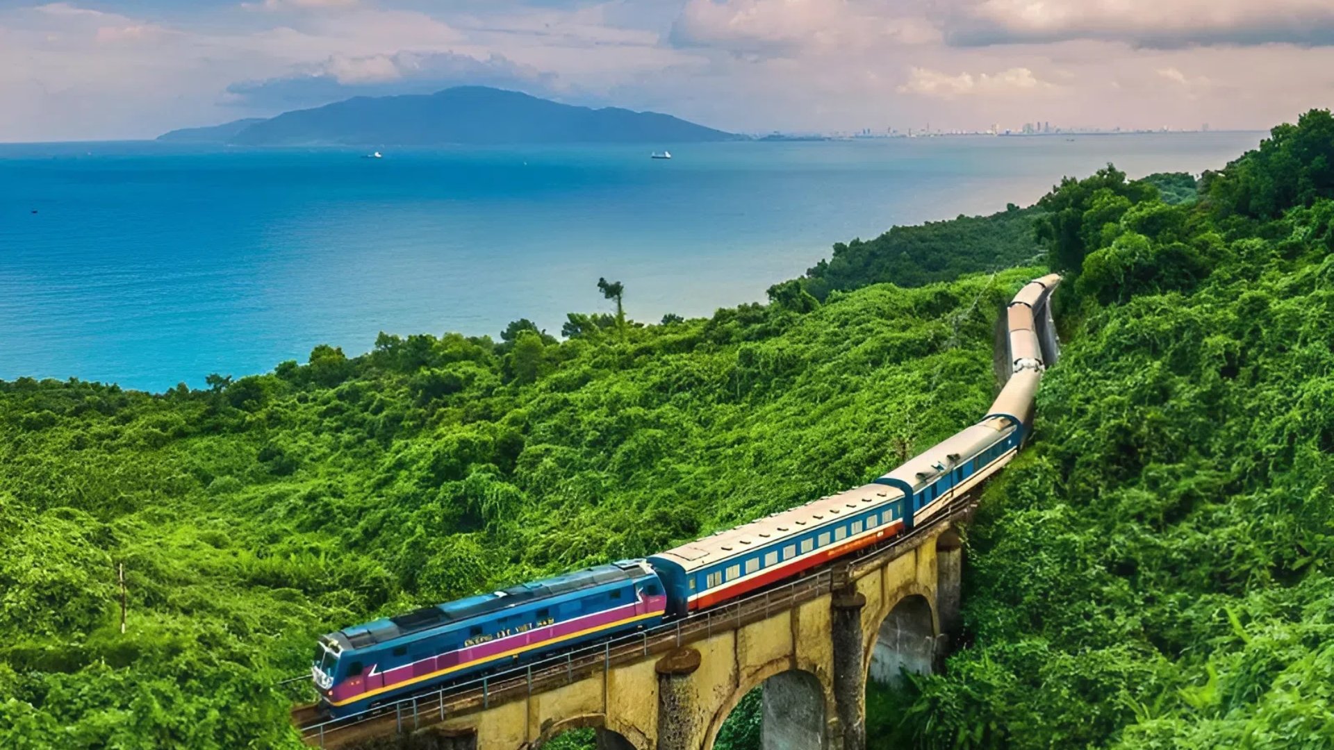 Tàu Thống Nhất đứng đầu trong top những tuyến tàu hỏa đẹp nhất thế giới năm 2025