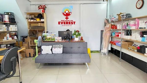 Không gian tinh tế và riêng tư tại Everest giúp bạn thoải mái mua sắm