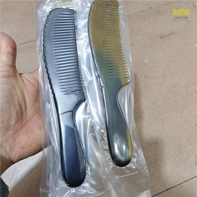 Lược sừng thân dài đen