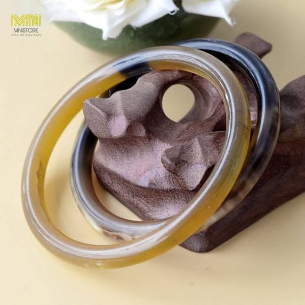 vòng tuần sừng trâu