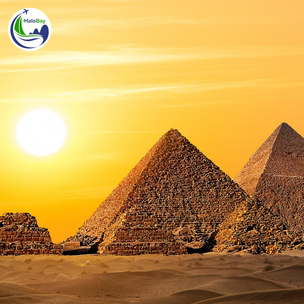 Hoàng Hôn Trên Kim Tự Tháp Giza – Khi Thời Gian Ngừng Lại Giữa Sa Mạc Cổ Xưa