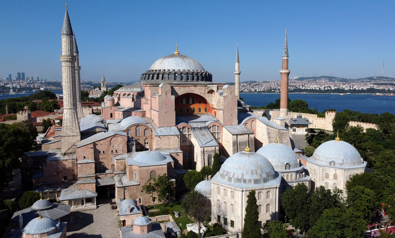 HAGIA SOPHIA – DI SẢN VƯỢT THỜI GIAN, TRÁI TIM CỦA ISTANBUL