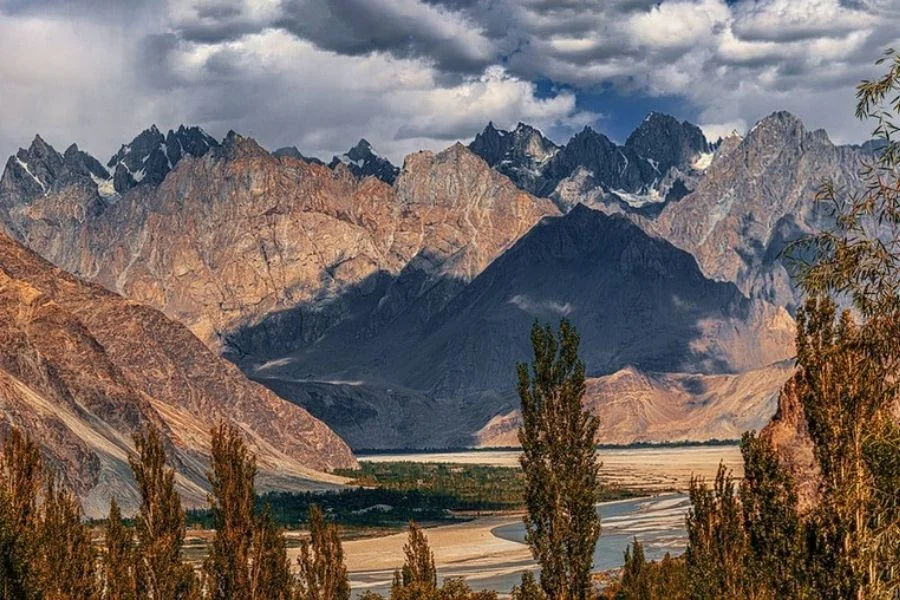 Dãy Karakoram – Kỳ vĩ và hoang sơ giữa đại ngàn hùng vĩ