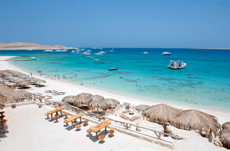 Biển Đỏ – Hurghada: Thiên Đường Nghỉ Dưỡng, Nơi Đại Dương Gặp Sa Mạc