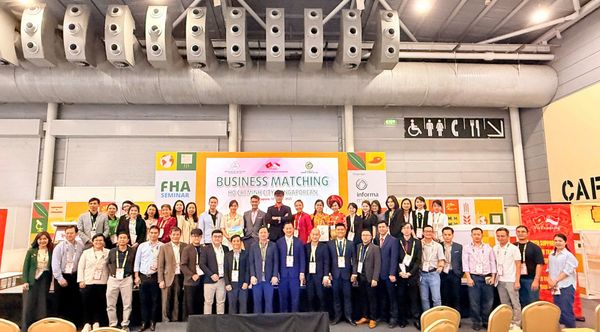 Elys Coffee Gây Ấn Tượng Mạnh Tại FHA Singapore 2025