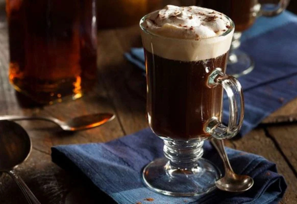 Cocktail cà phê: Sự kết hợp hoàn hảo giữa hai thức uống huyền thoại