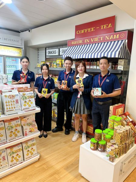 Elys Coffee chào sân tại hệ thống bán hàng sân bay IPP Travel Retail