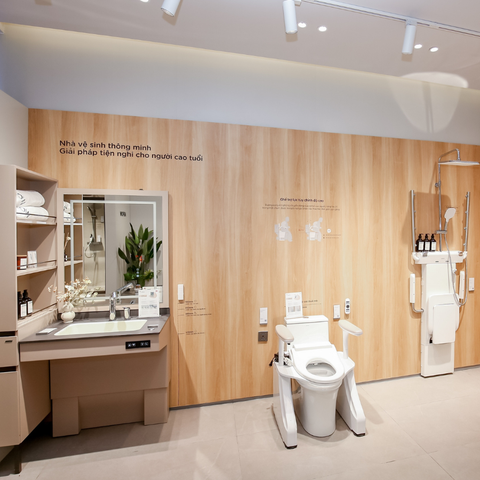 CẢI TẠO NHÀ TẮM CHO NGƯỜI LỚN TUỔI: GIẢI PHÁP AN TOÀN TỪ THIẾT KẾ ĐẾN THIẾT BỊ