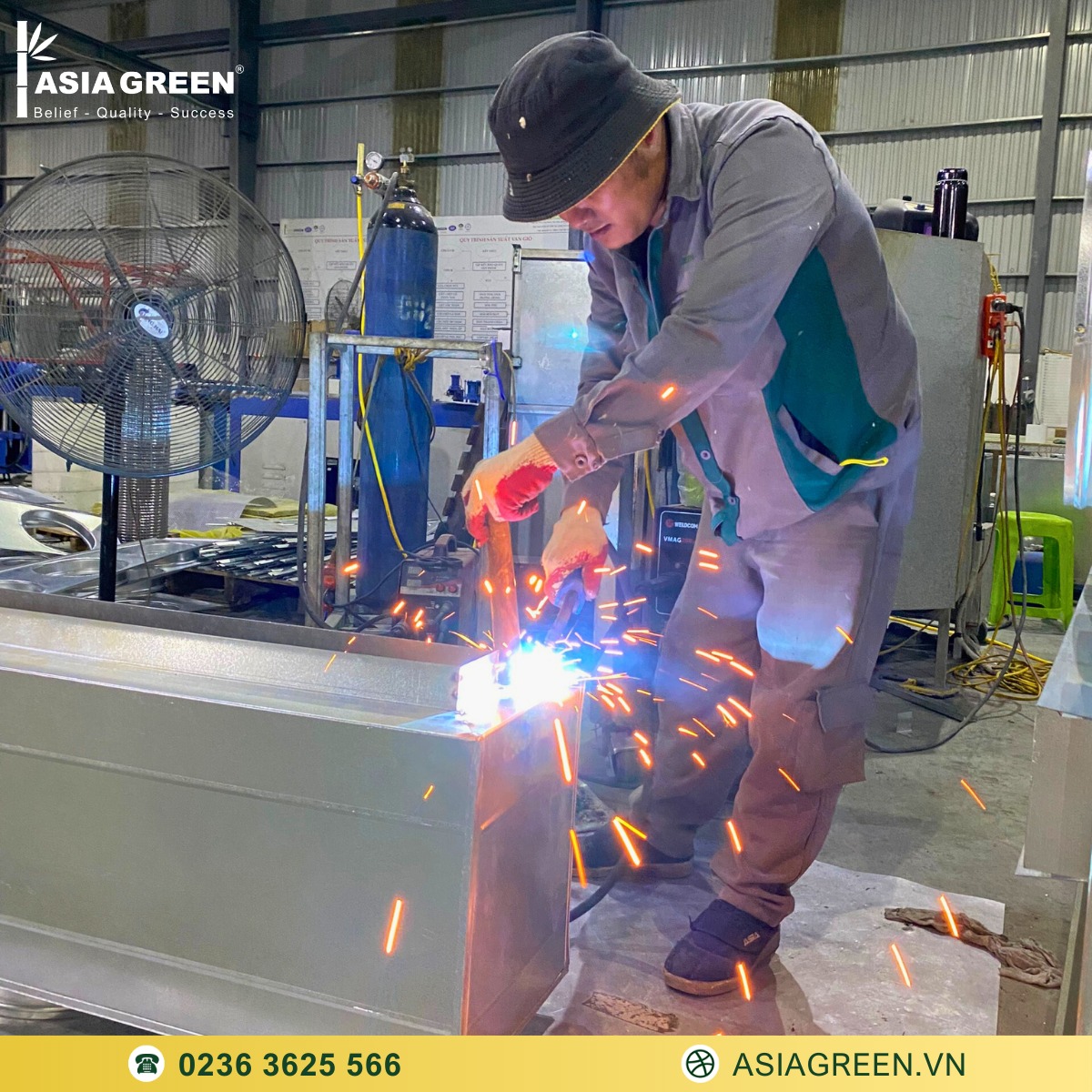 20H ĐÊM, NHÀ MÁY ASIA GREEN VẪN SÁNG ĐÈN