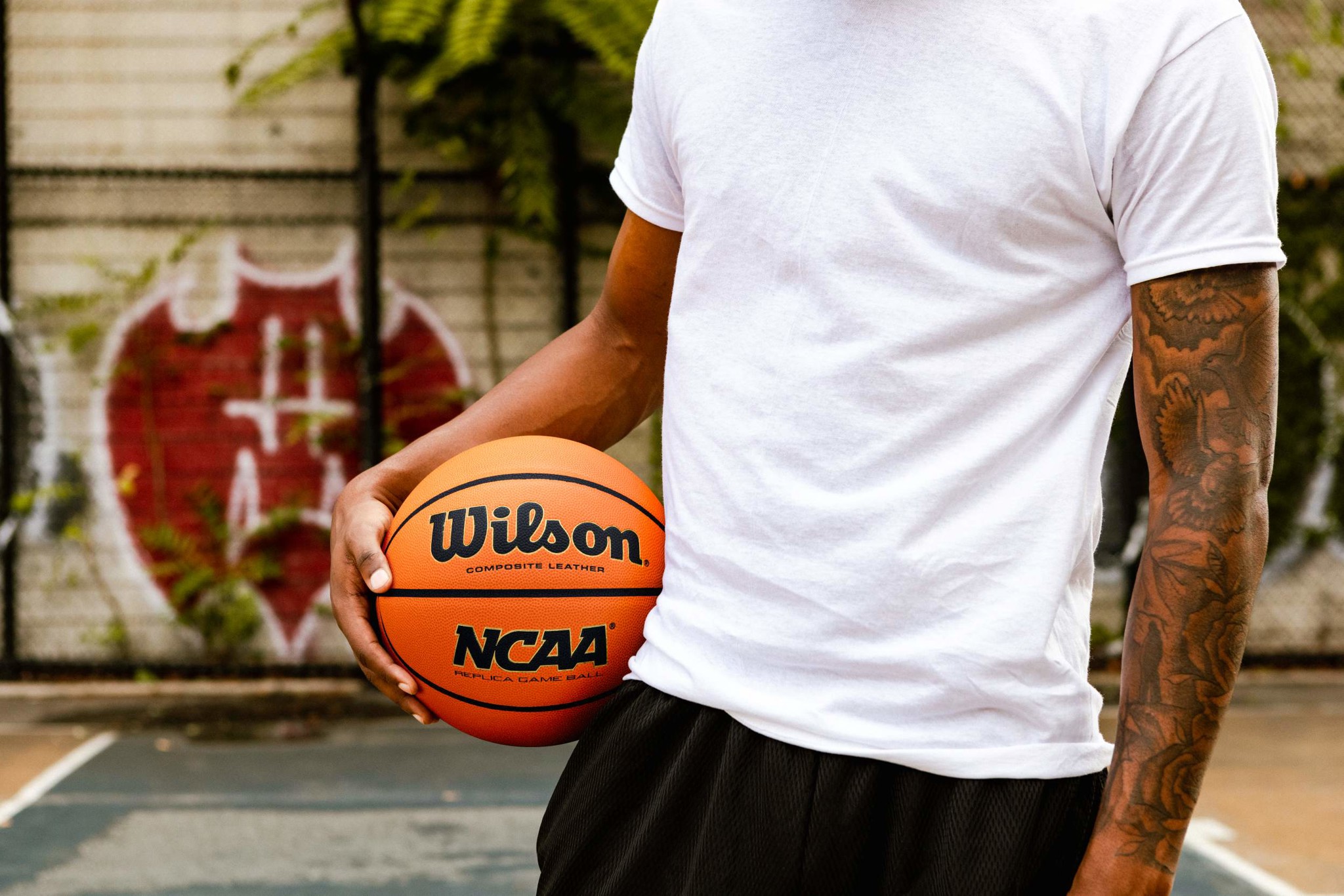 Cách chọn bóng rổ phù hợp