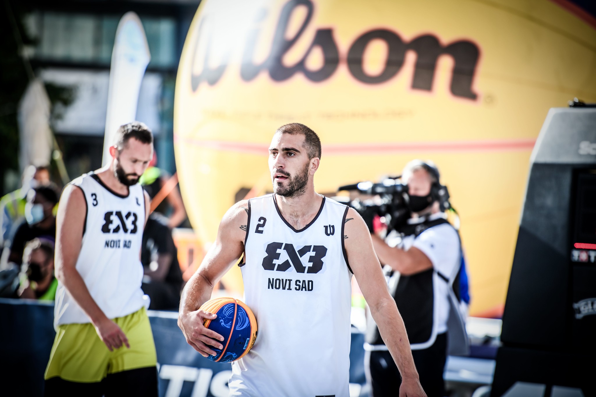 WILSON FIBA 3X3: Quả bóng rổ hot nhất hiện nay