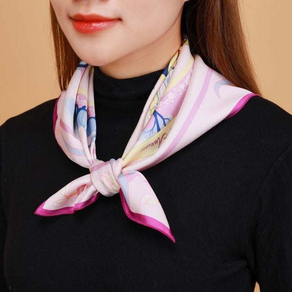 khan-lua-vuong-choang-vai