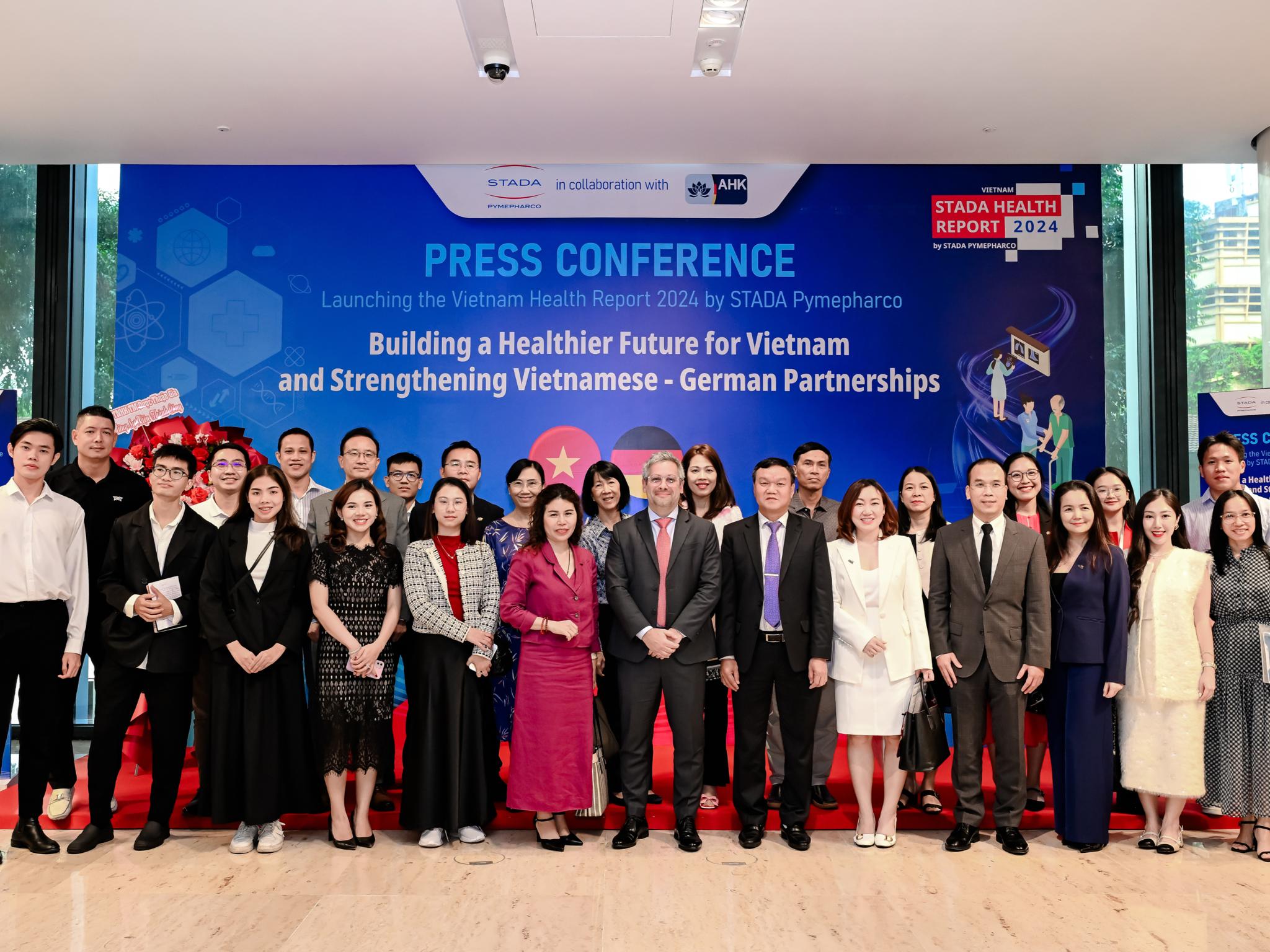 THÔNG CÁO BÁO CHÍ: STADA Pymepharco ra mắt Báo cáo Sức khoẻ - Thị trường Việt Nam 2024: Hợp tác Đức – Việt bước vào chương mới trong lĩnh vực chăm sóc sức khoẻ