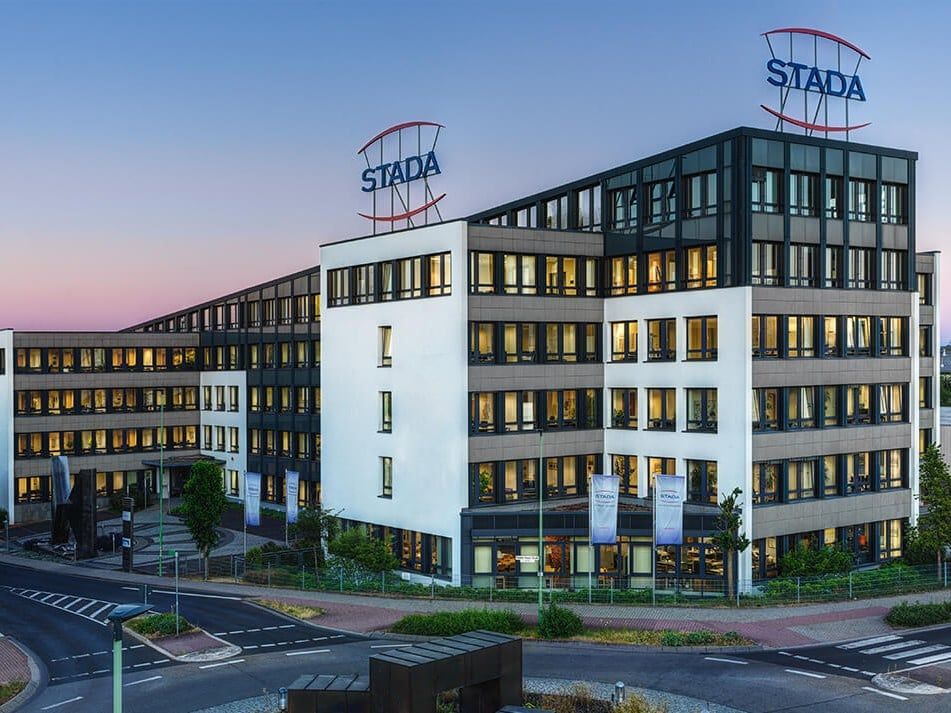 THÔNG CÁO BÁO CHÍ: STADA tăng trưởng mạnh mẽ năm 2024, vượt tốc độ thị trường