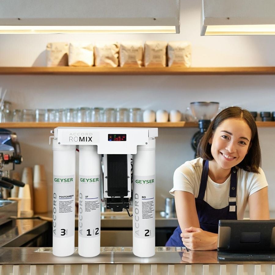 Máy lọc nước bán công nghiệp&nbsp;Geyser Ecotar Accord ROMIX sở hữu thiết kế hiện đại, lạ mắt