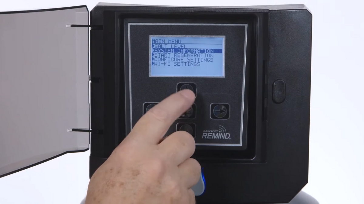 Hệ thống lọc RainSoft&nbsp; EC5-CAB với màn hình LCD hiện đại