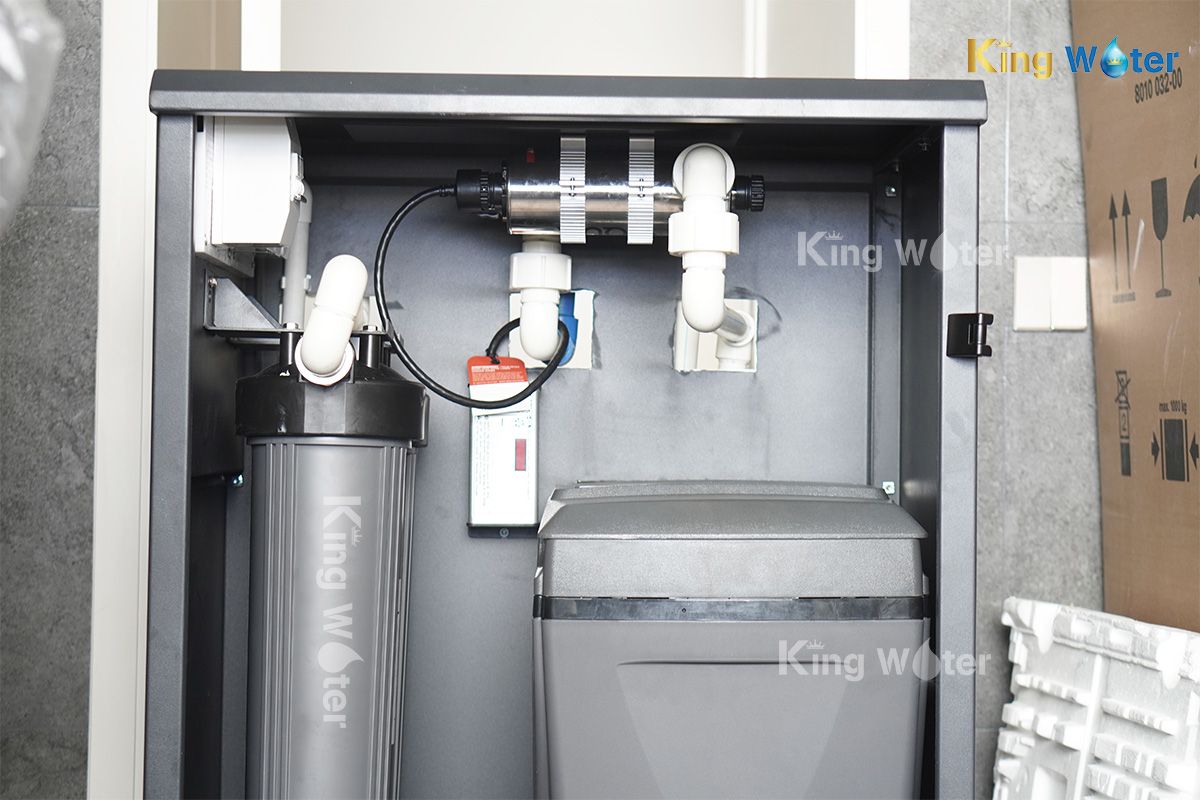 Hình ảnh 3 lắp đặt thực tế hệ thống lọc tổng AO Smith AOS i97S