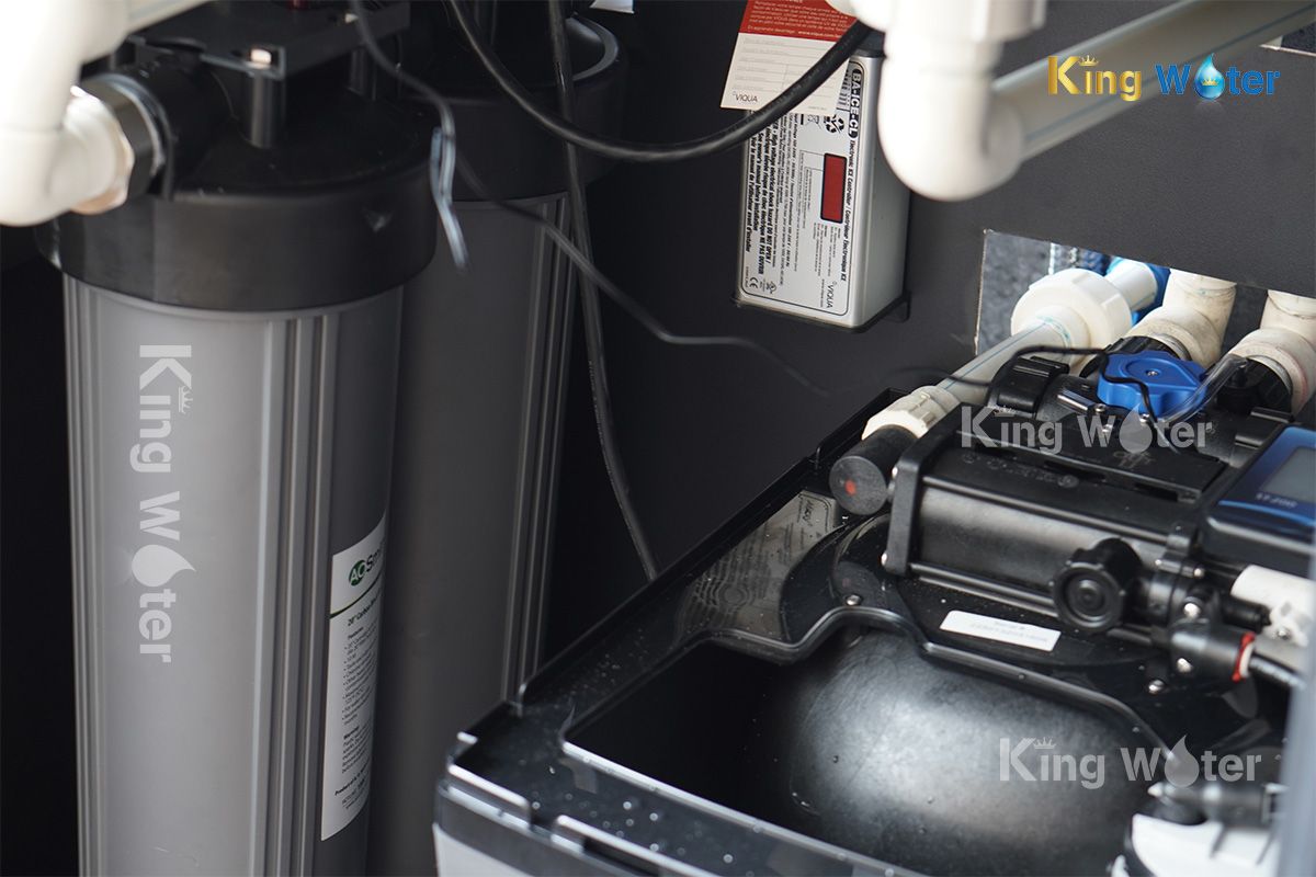 Hình ảnh 4 lắp đặt thực tế hệ thống lọc tổng AO Smith AOS i97S