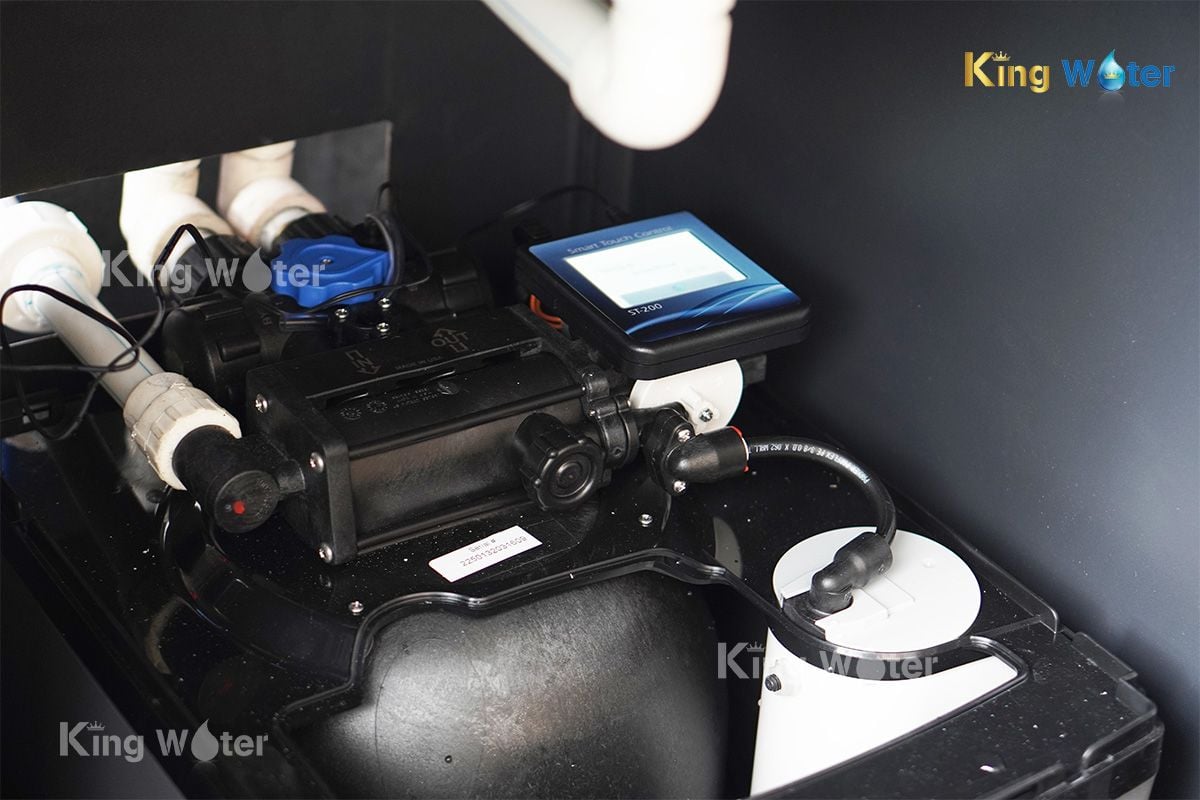 Hình ảnh 5 lắp đặt thực tế hệ thống lọc tổng AO Smith AOS i97S