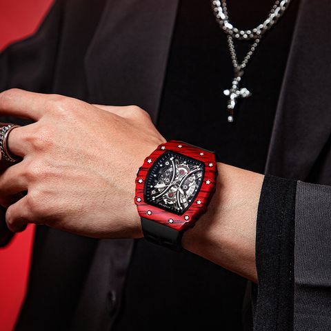 Nam Đeo Đồng hồ Tay Nào Đẹp Nhất, Tay Trái Hay Phải?